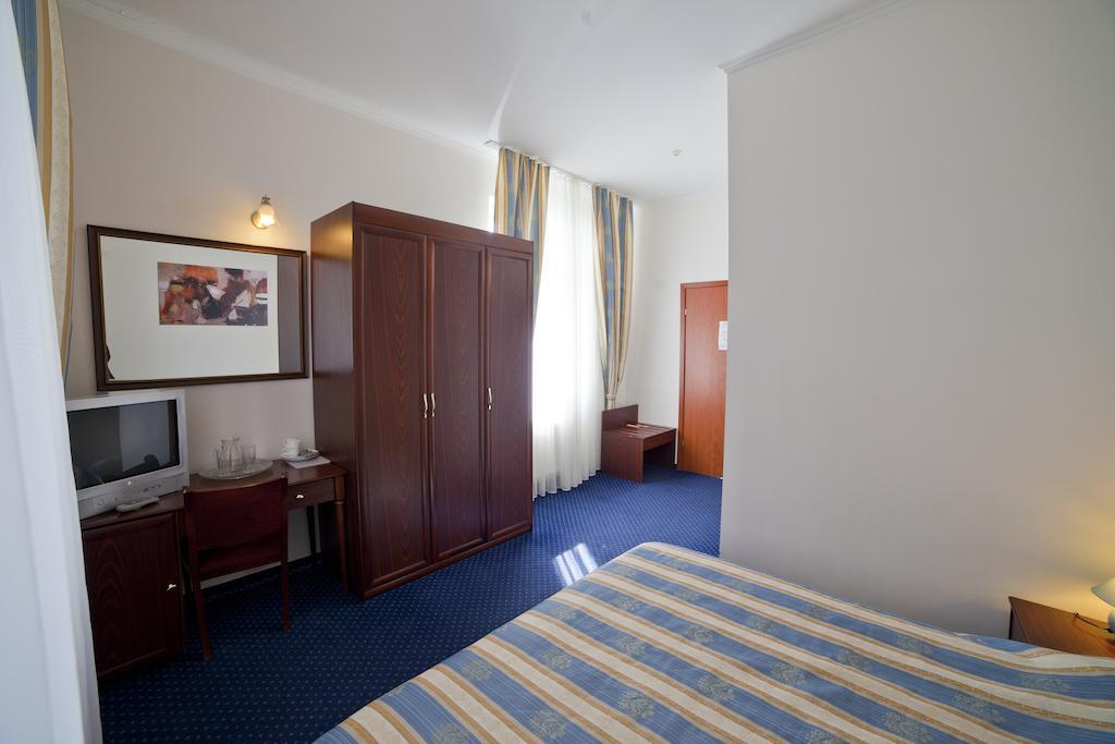 Hotel Sani Truskavec Pokoj fotografie