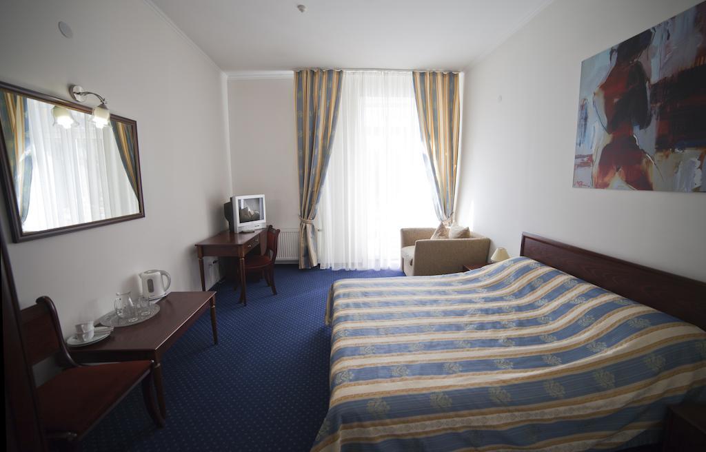 Hotel Sani Truskavec Pokoj fotografie